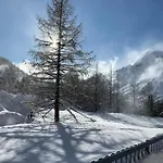 アパート Casa Camas, Wide 2bedroom, Feel The Mountain ブレウイル・チェルヴィナイア