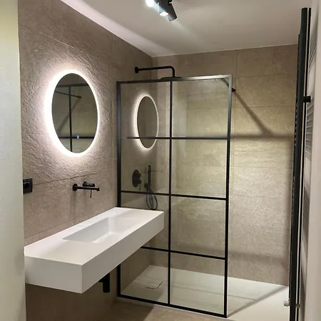 Casa Camas, Wide 2bedroom, Feel The Mountain 公寓 布勒伊-切尔维尼亚